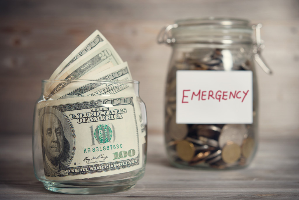 emergency funds jar